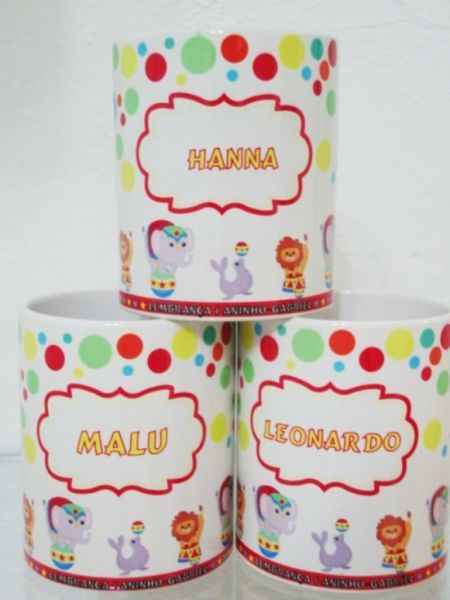 Caneca personalizada de aniversario