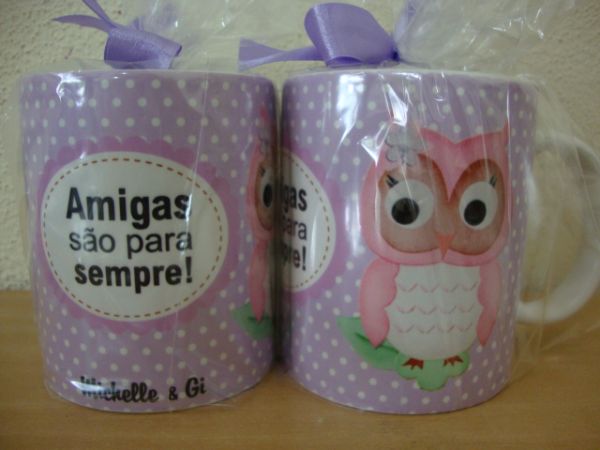 Caneca personalizada de aniversario amiga Coruja