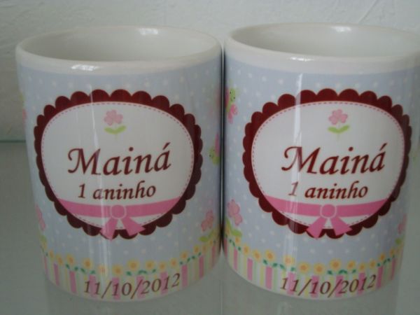 Caneca personalizada de aniversario